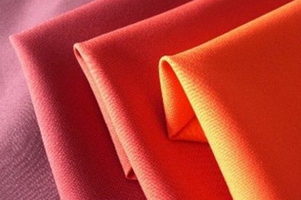 Polyester jenis jenis bahan kaos - Polyester jenis jenis bahan kaos 600x400 - Jenis Jenis Bahan Kaos yang Harus Anda Ketahui Sebelum Memproduksi Kaos