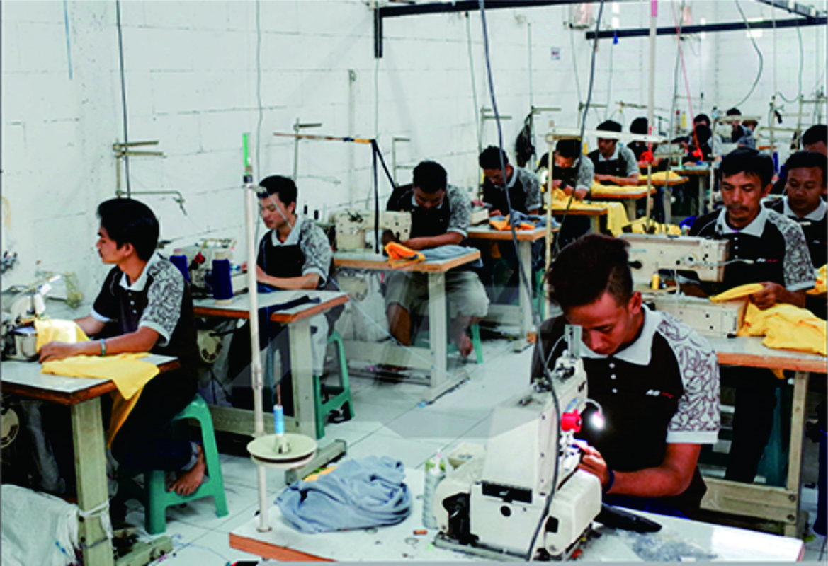 Konveksi pabrik konveksi baju terbaik di bandung - 1 1169x800 - Pabrik Konveksi Baju Terbaik di Bandung