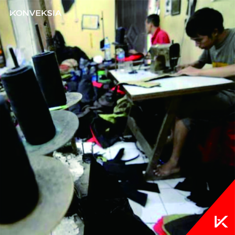 Jasa Konveksi pabrik konveksi baju terbaik di bandung - 9 1 800x800 - Pabrik Konveksi Baju Terbaik di Bandung
